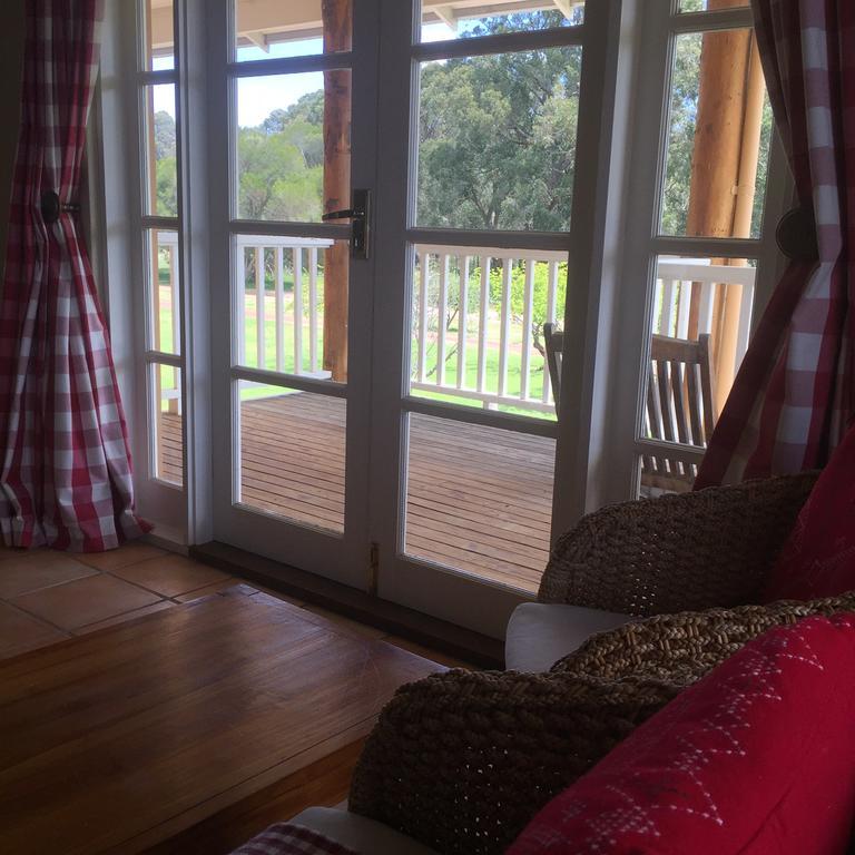 Erravilla Country Estate Spa Suite Accommodation Cowaramup 外观 照片