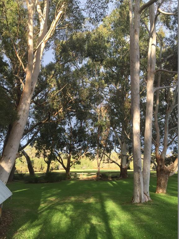 Erravilla Country Estate Spa Suite Accommodation Cowaramup 外观 照片